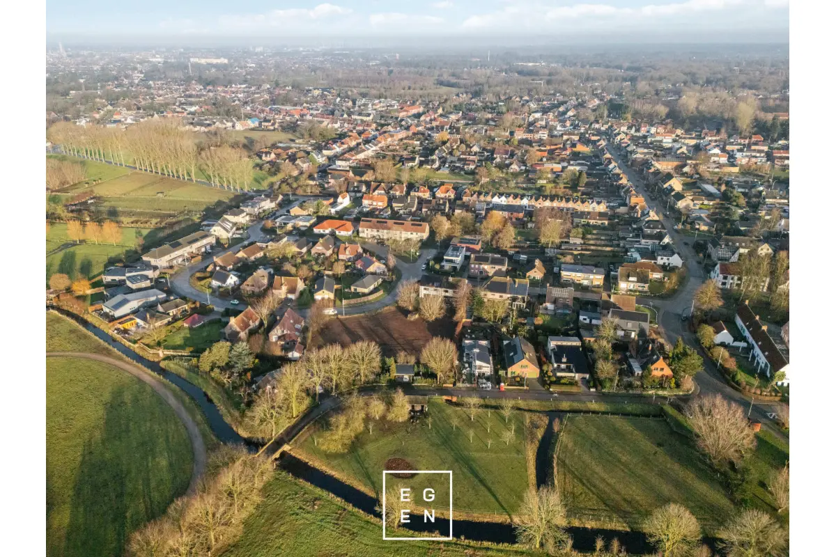 Grond te  koop in Assebroek 8310 200000.00€  slaapkamers m² - Zoekertje 778556