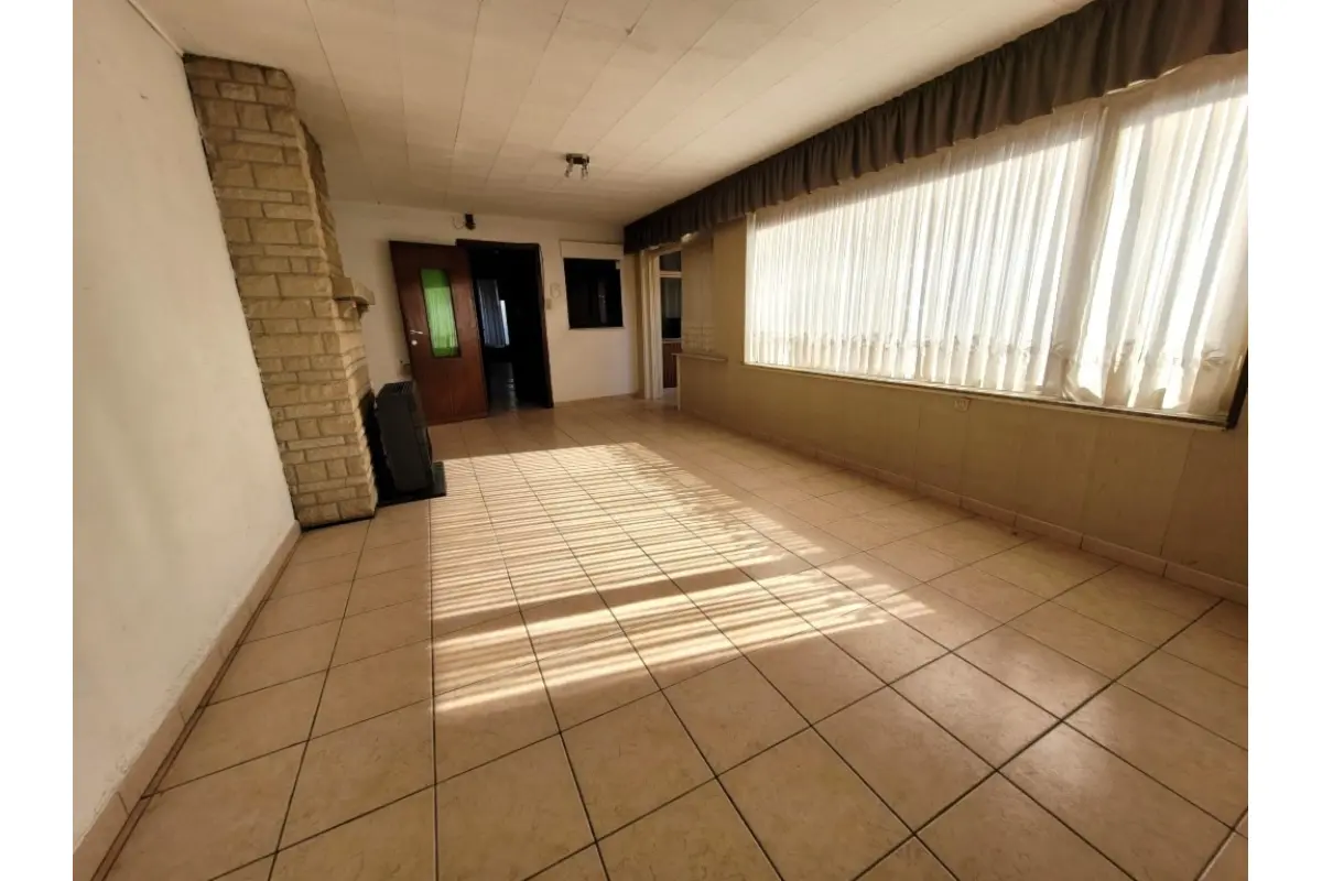 Huis te  koop in Gistel 8470 209000.00€ 4 slaapkamers m² - Zoekertje 779772