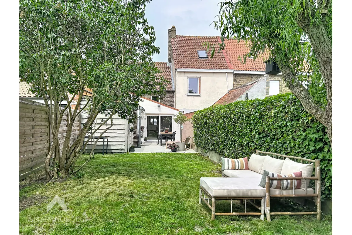 Huis te  koop in Sint-Andries 8200 309000.00€ 3 slaapkamers 111.00m² - Zoekertje 779528