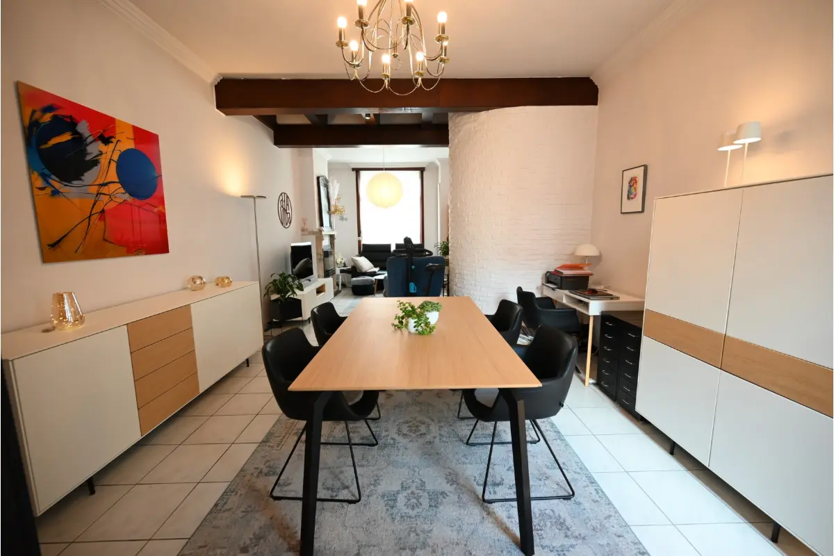 Huis te  koop in Assebroek 8310 268000.00€ 2 slaapkamers 137.00m² - Zoekertje 779884