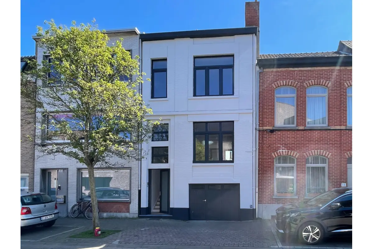 Huis te  koop in Oostende 8400 495000.00€ 5 slaapkamers 249.00m² - Zoekertje 780094