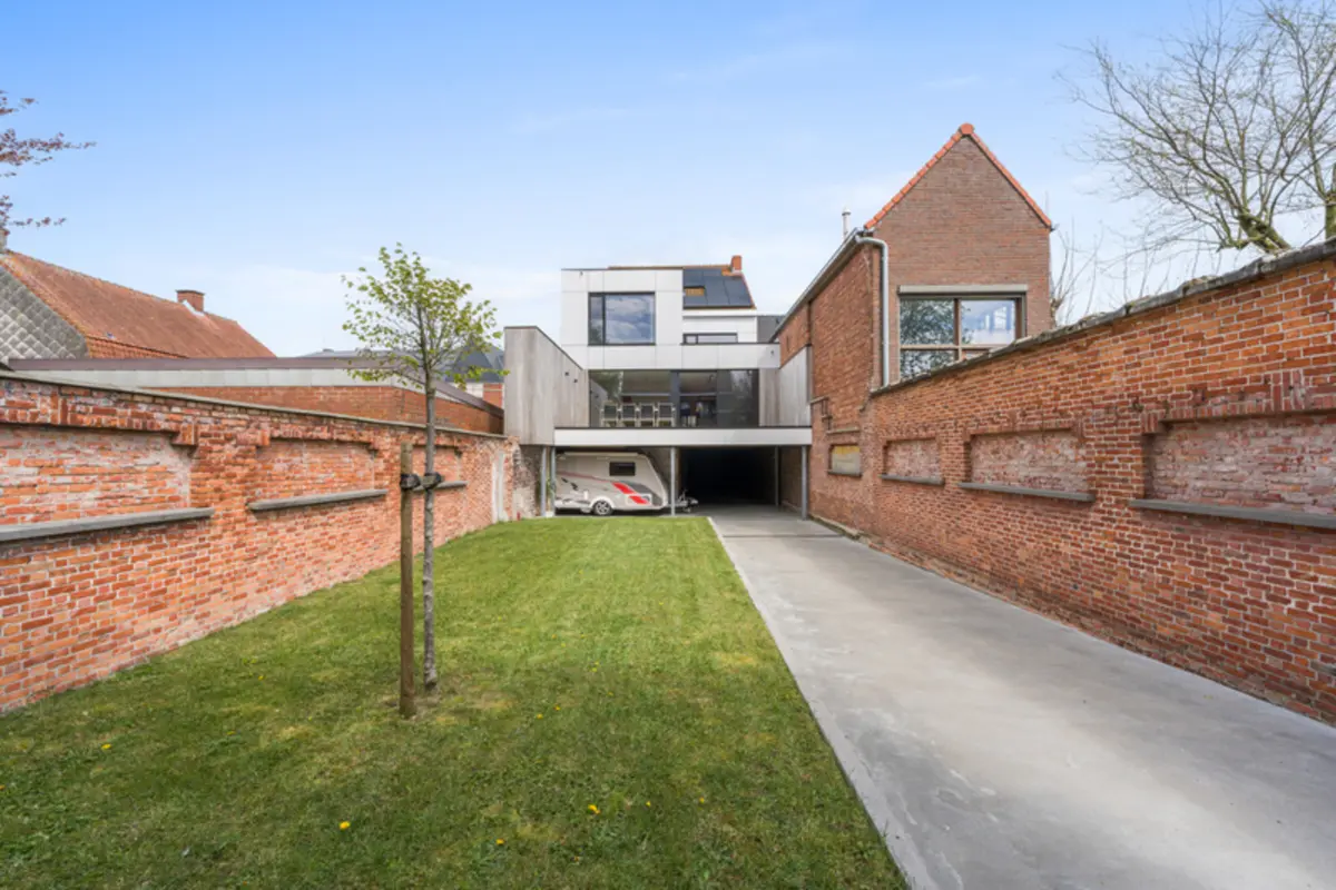 Huis te  koop in Tielt 8700 839000.00€ 6 slaapkamers 449.00m² - Zoekertje 781298