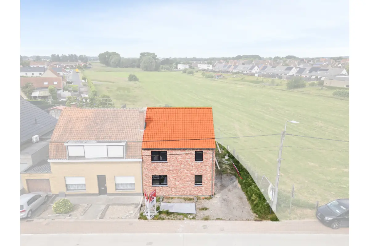 Huis te  koop in Meulebeke 8760 298000.00€ 3 slaapkamers 150.00m² - Zoekertje 782874