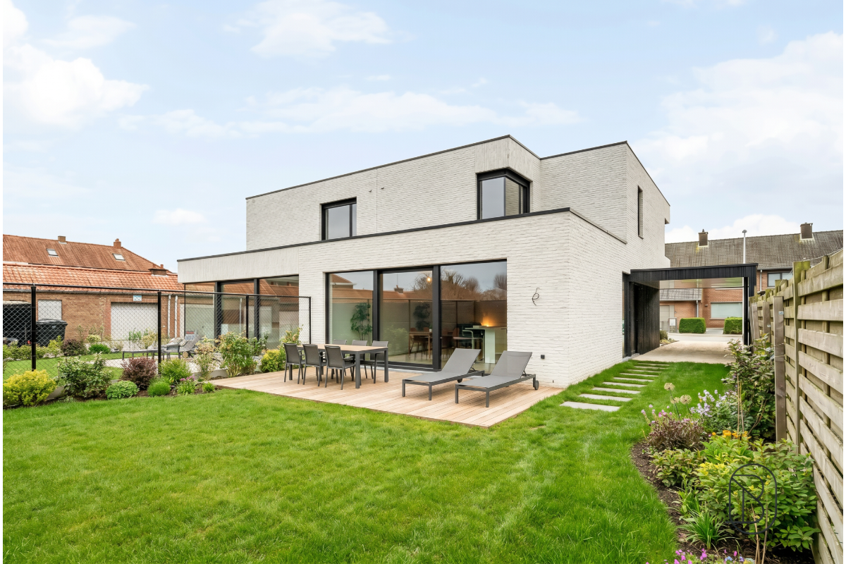 Huis te  koop in Harelbeke 8530 464500.00€ 3 slaapkamers 138.00m² - Zoekertje 782014