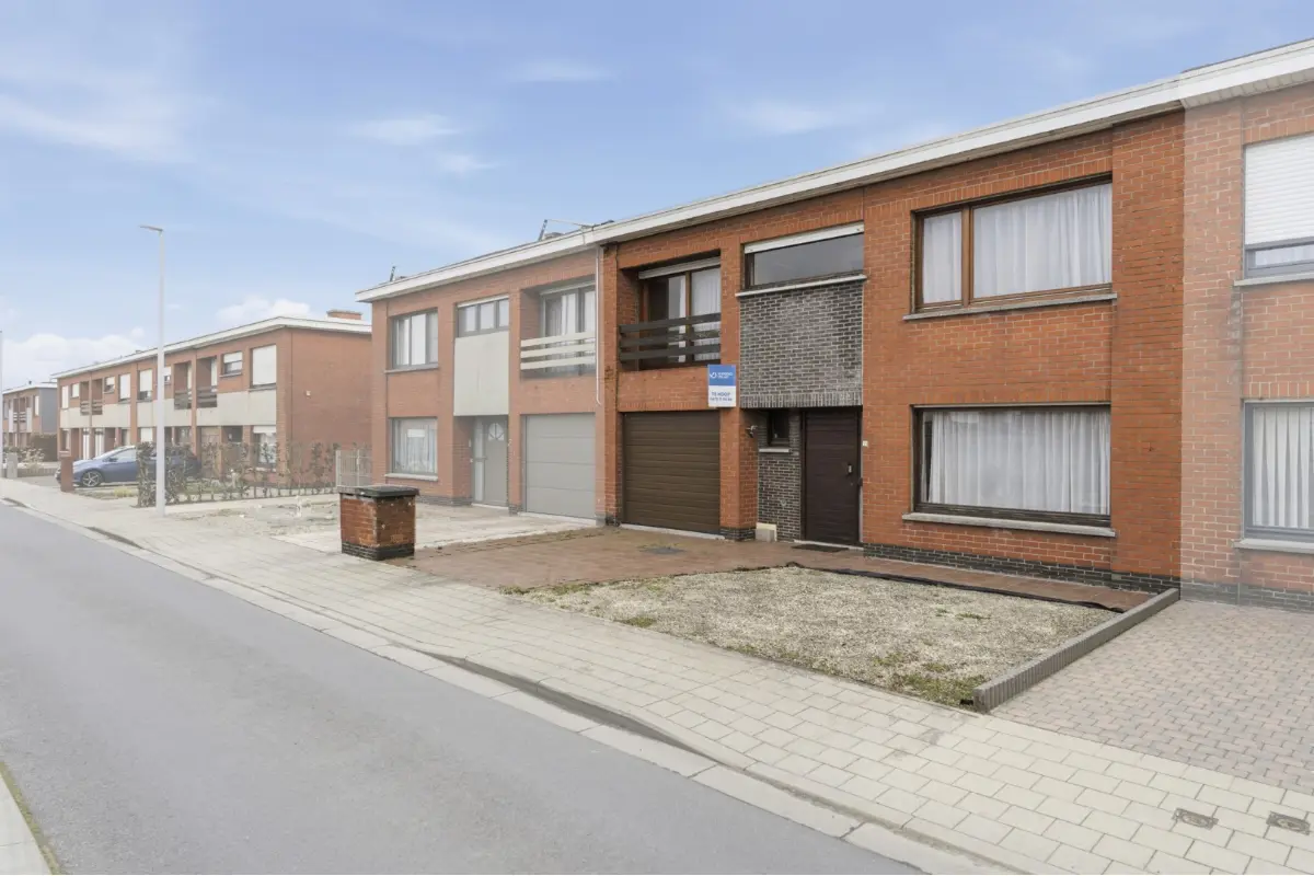 Huis te  koop in Poperinge 8970 175000.00€ 4 slaapkamers 164.00m² - Zoekertje 783000