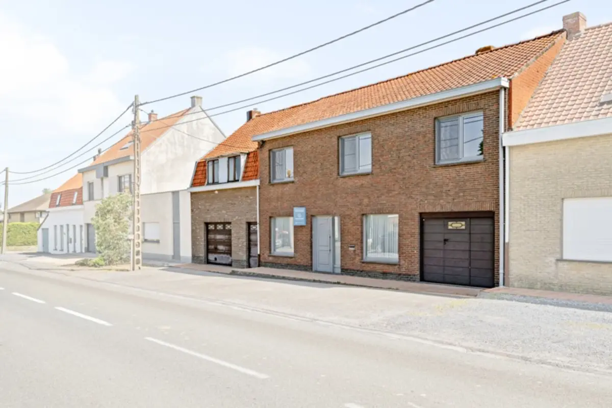 Huis te  koop in Poperinge 8970 339000.00€ 5 slaapkamers 233.00m² - Zoekertje 784453