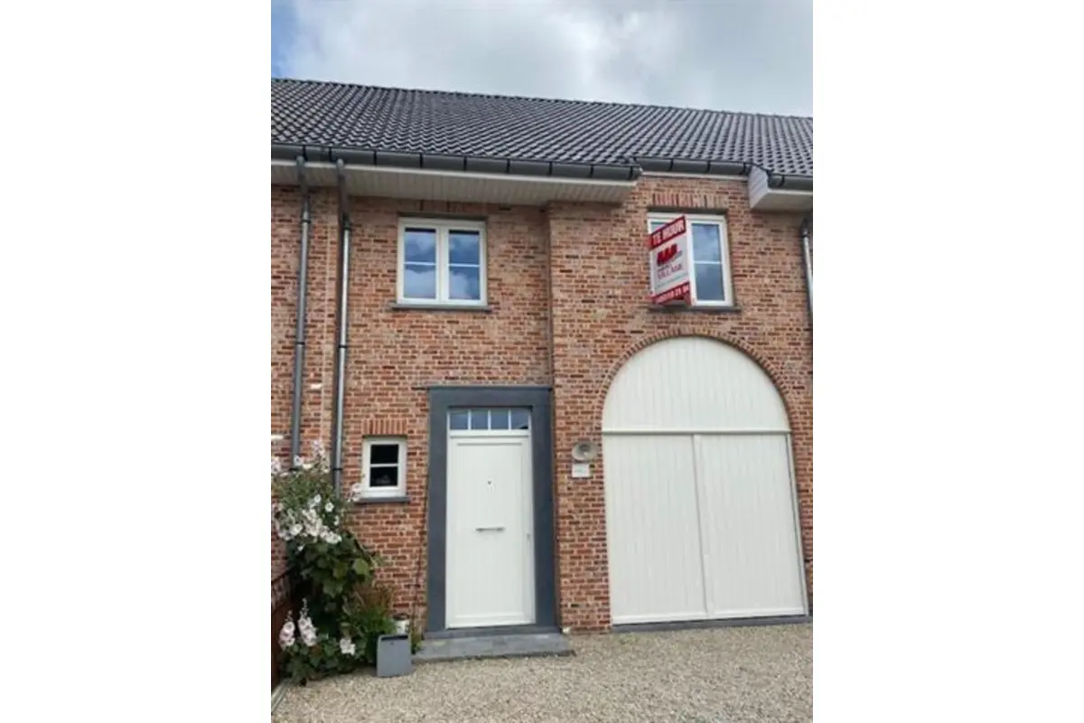 Huis te  huur in Zwevegem 8550 990.00€ 3 slaapkamers 175.00m² - Zoekertje 783462