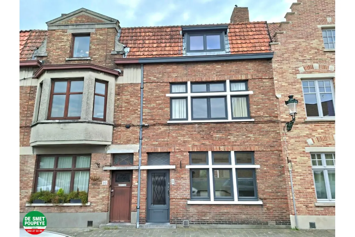 Huis te  koop in Brugge 8000 360000.00€  slaapkamers 145.00m² - Zoekertje 783969