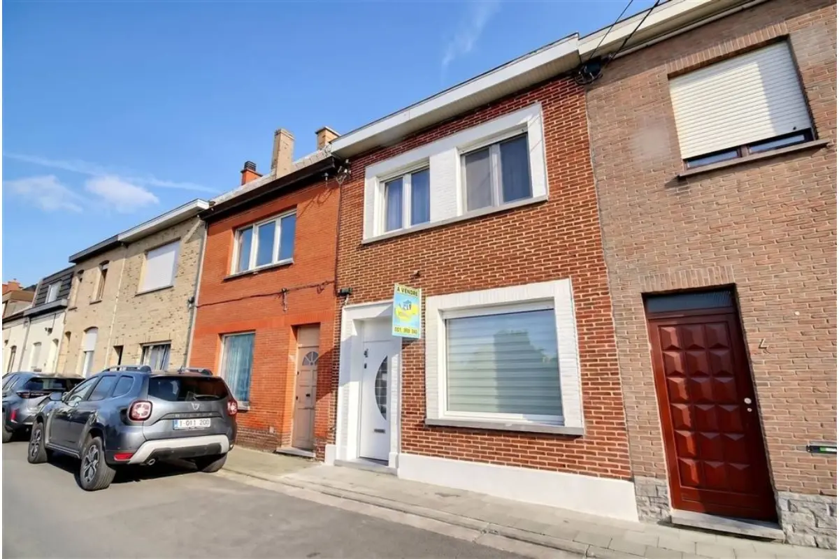 Huis te  koop in Rekkem 8930 195000.00€ 3 slaapkamers 150.00m² - Zoekertje 784873
