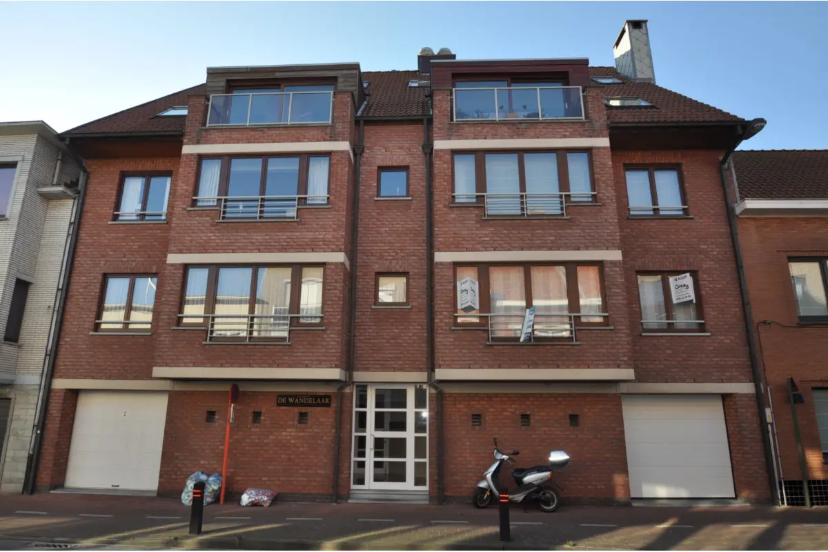 Appartement te  koop in Heist-aan-Zee 8301 395000.00€ 2 slaapkamers m² - Zoekertje 785334