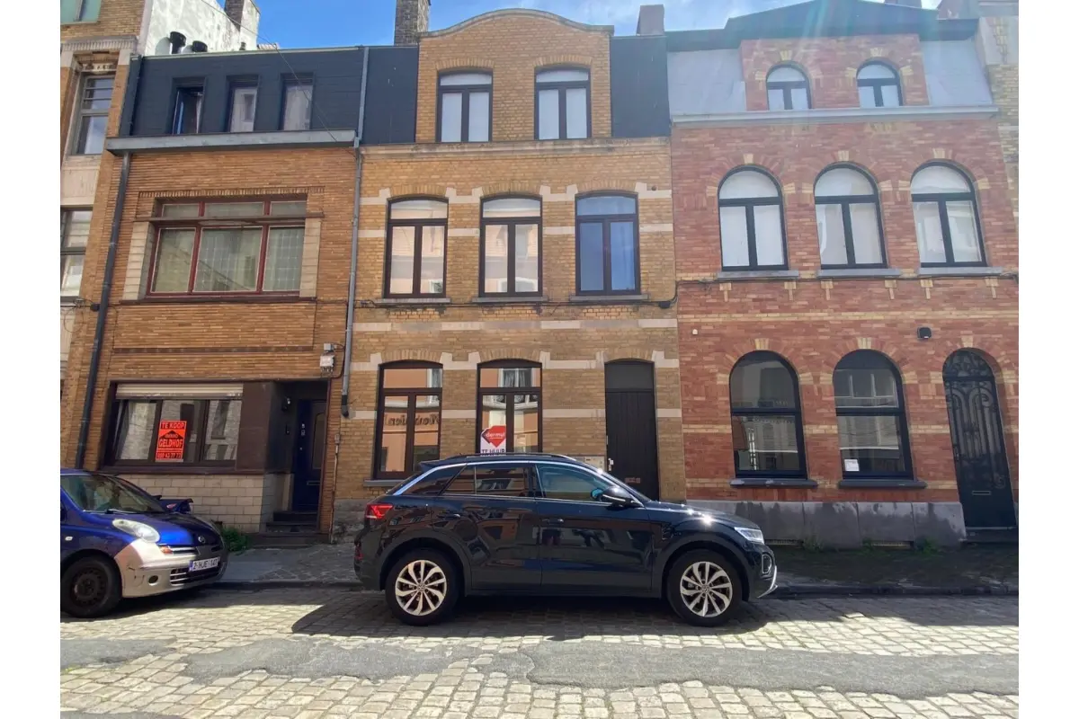 Appartement te  huur in Oostende 8400 850.00€ 1 slaapkamers 75.00m² - Zoekertje 785319