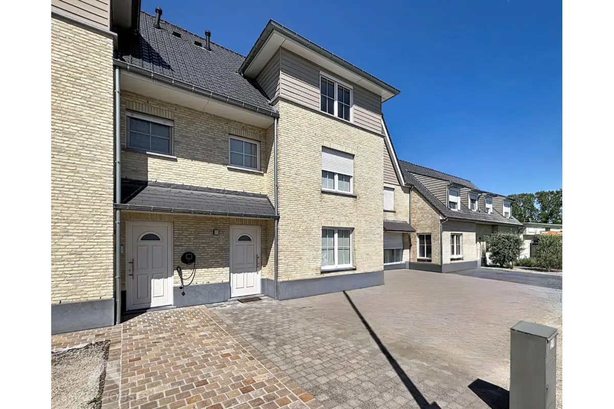 Huis te  koop in Ingelmunster 8770 315000.00€ 4 slaapkamers 140.00m² - Zoekertje 785885