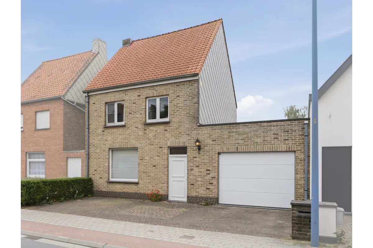 Huis te  koop in Oostduinkerke 8670 440000.00€ 3 slaapkamers 215.00m² - Zoekertje 786488