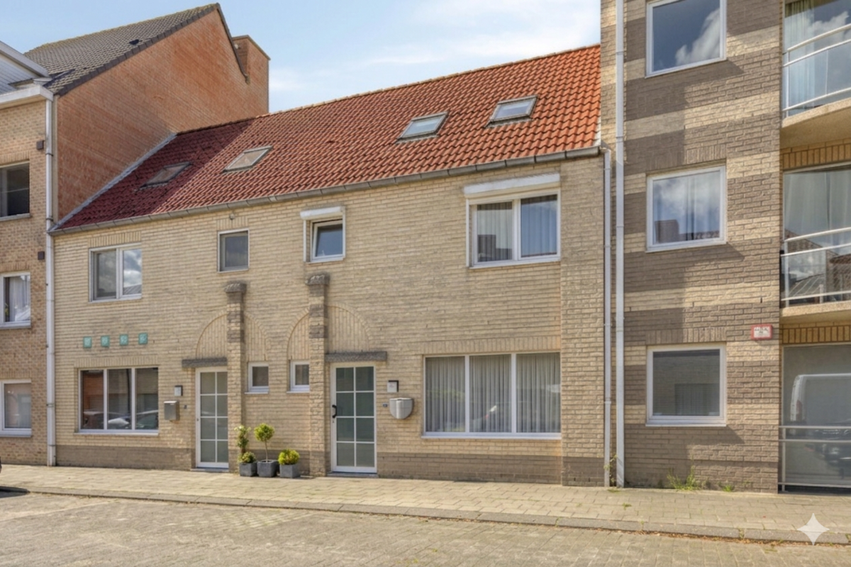 Huis te  koop in Oostende 8400 349000.00€ 5 slaapkamers 146.00m² - Zoekertje 786515