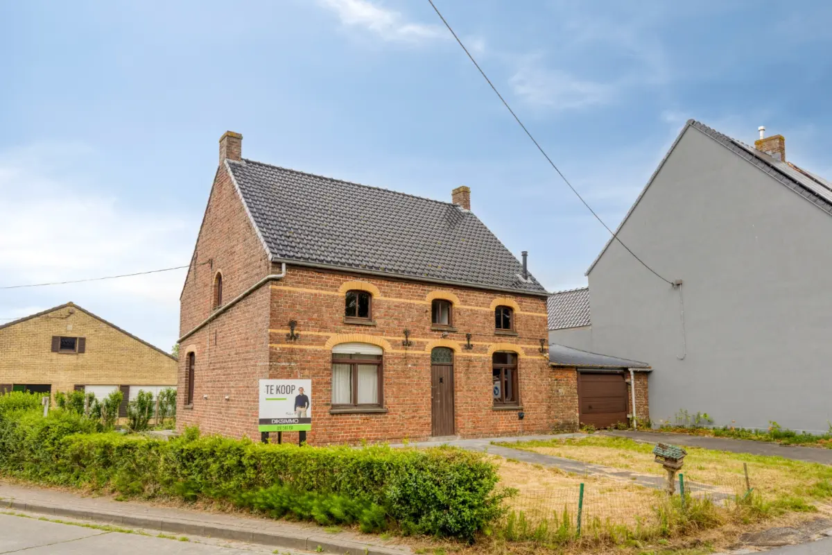 Huis te  koop in Torhout 8820 174500.00€ 3 slaapkamers 159.00m² - Zoekertje 787679