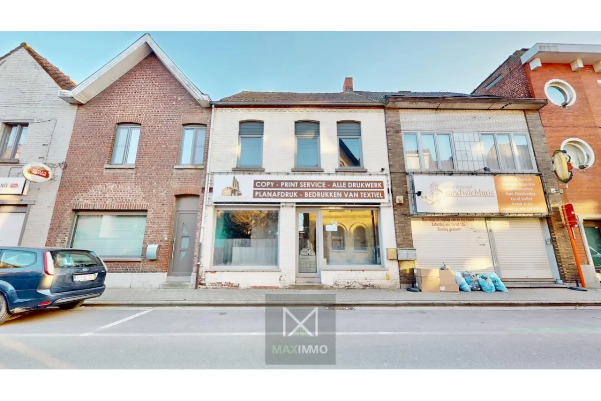 Huis te  koop in Lauwe 8930 149000.00€  slaapkamers 325.00m² - Zoekertje 788923