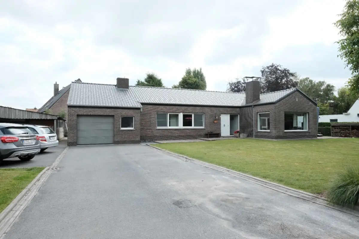Huis te  koop in Hooglede 8830 0.00€ 3 slaapkamers 159.00m² - Zoekertje 788545