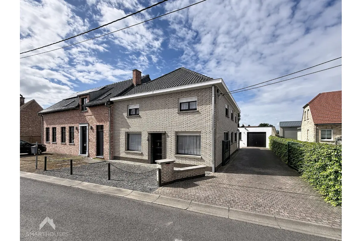 Huis te  koop in Waregem 8790 289000.00€ 3 slaapkamers 193.00m² - Zoekertje 788168