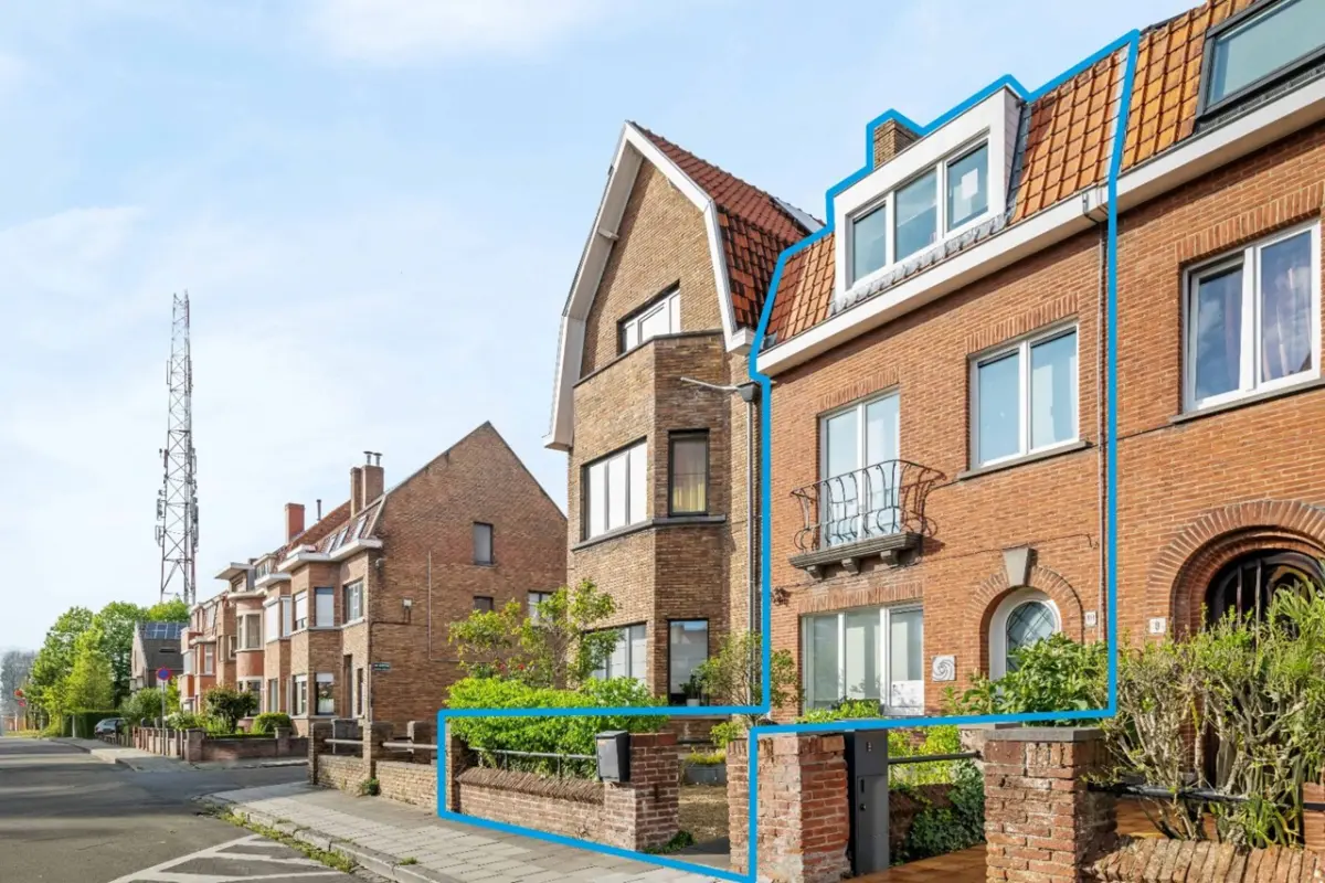Huis te  koop in Brugge 8000 319000.00€ 4 slaapkamers 164.00m² - Zoekertje 788514
