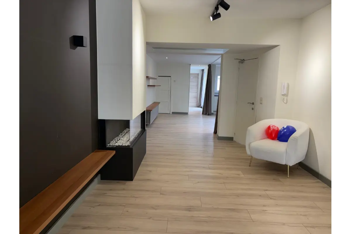Huis te  koop in Nieuwpoort 8620 444000.00€ 5 slaapkamers 317.00m² - Zoekertje 788013