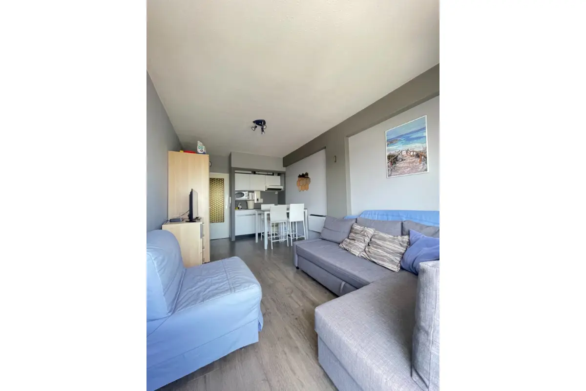 Appartement te  koop in Westende 8434 92000.00€  slaapkamers m² - Zoekertje 788924