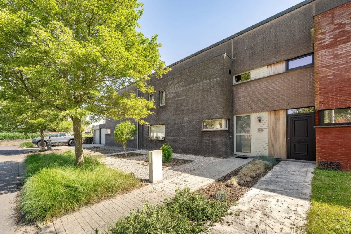 Huis te  koop in Schuiferskapelle 8700 329000.00€ 3 slaapkamers 144.00m² - Zoekertje 788529