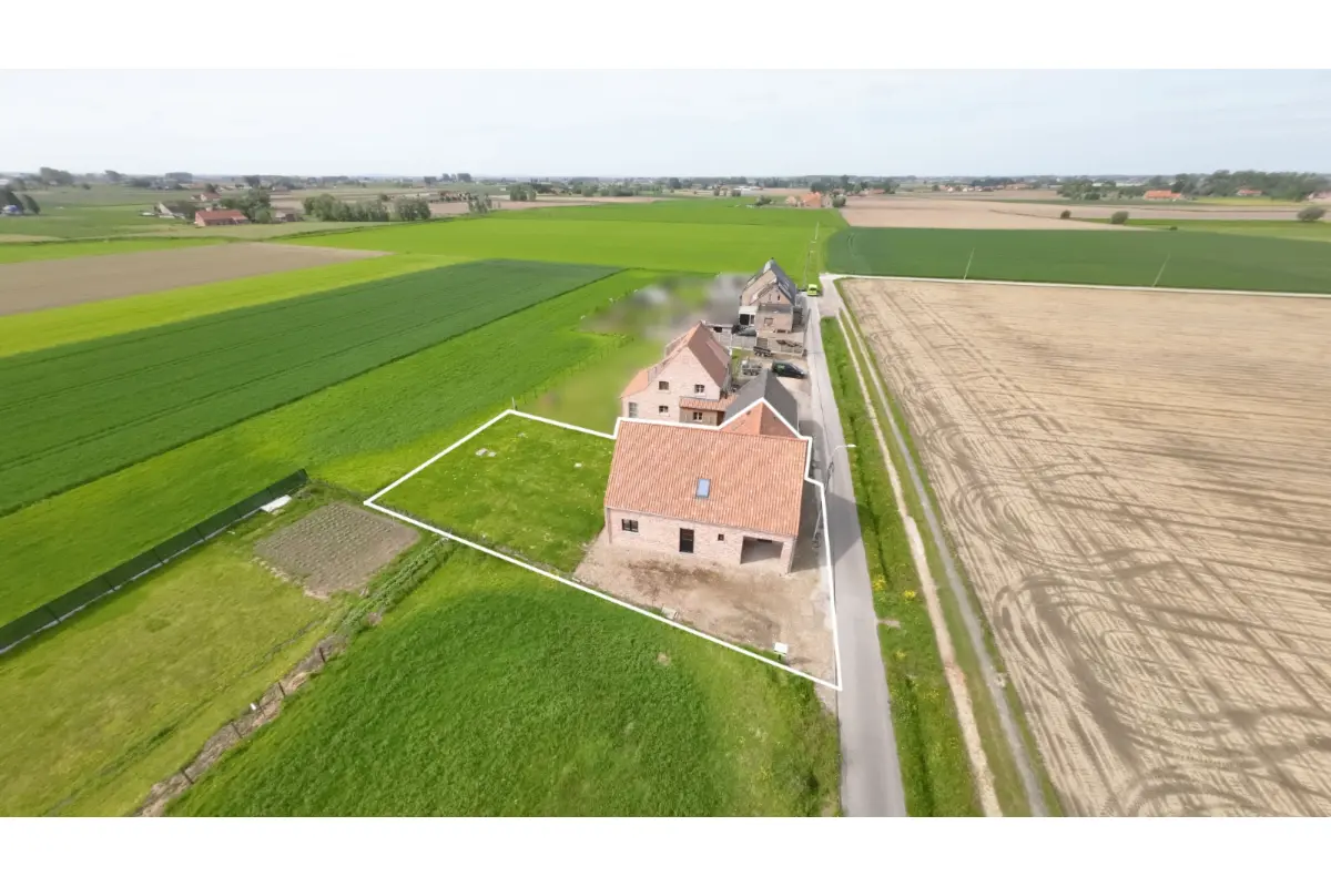 Huis te  koop in Houthulst 8650 649000.00€ 4 slaapkamers 250.00m² - Zoekertje 788880