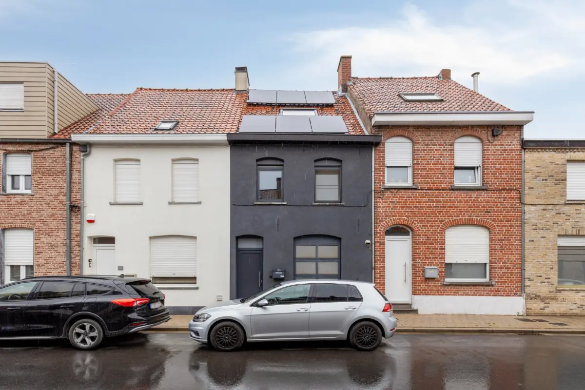 Huis te  koop in Izegem 8870 279000.00€ 1 slaapkamers 132.00m² - Zoekertje 788879