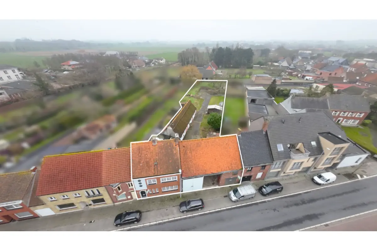 Huis te  koop in Ichtegem 8480 320000.00€ 5 slaapkamers 412.00m² - Zoekertje 789864