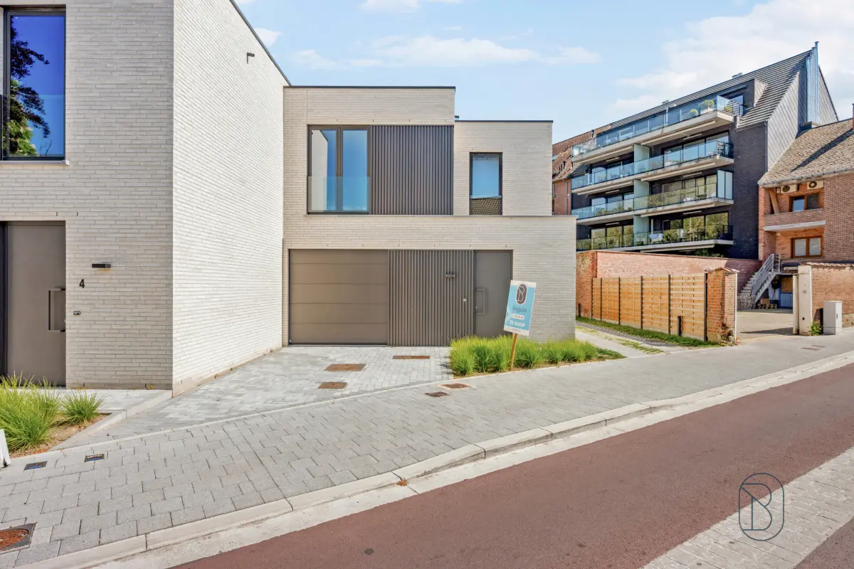 Huis te  koop in Harelbeke 8530 407200.00€ 3 slaapkamers 159.00m² - Zoekertje 789325