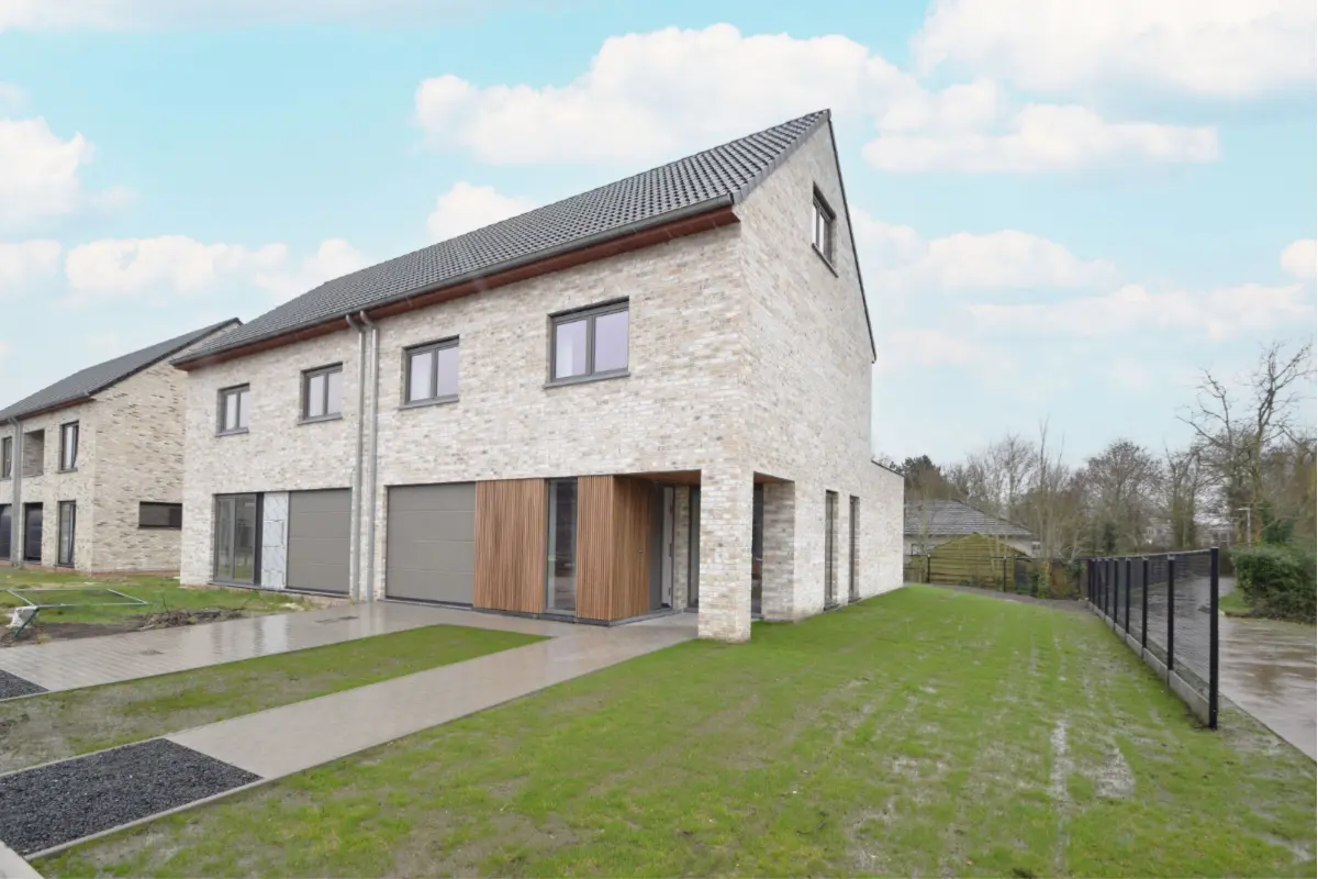 Huis te  huur in Diksmuide 8600 1200.00€ 4 slaapkamers 193.00m² - Zoekertje 790955
