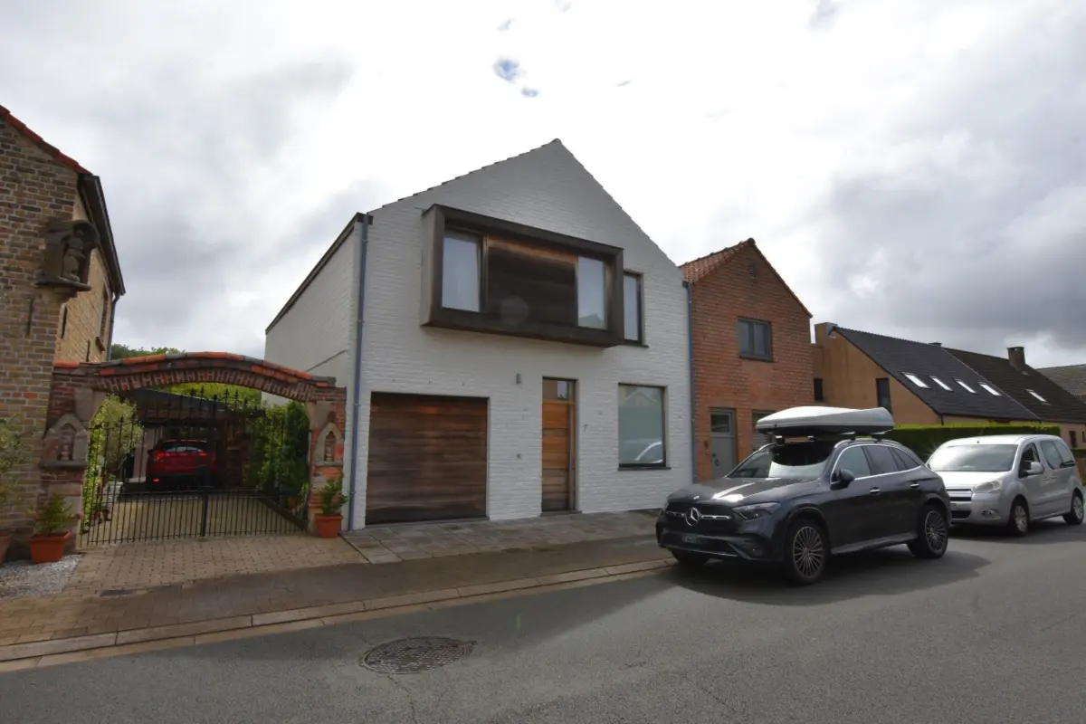 Huis te  huur in Moerkerke 8340 1395.00€ 3 slaapkamers 228.00m² - Zoekertje 790104