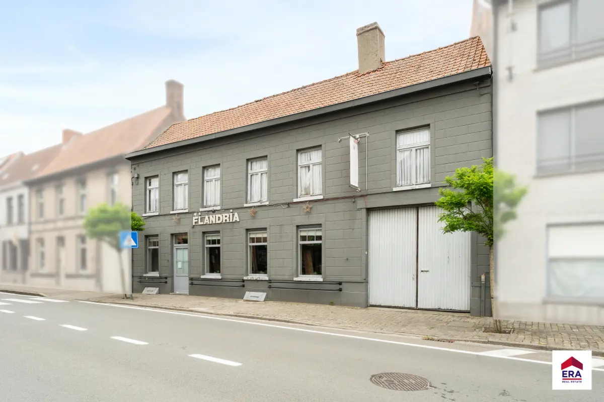 Handelszaak te  koop in Wakken 8720 210000.00€ 3 slaapkamers 315.00m² - Zoekertje 791253