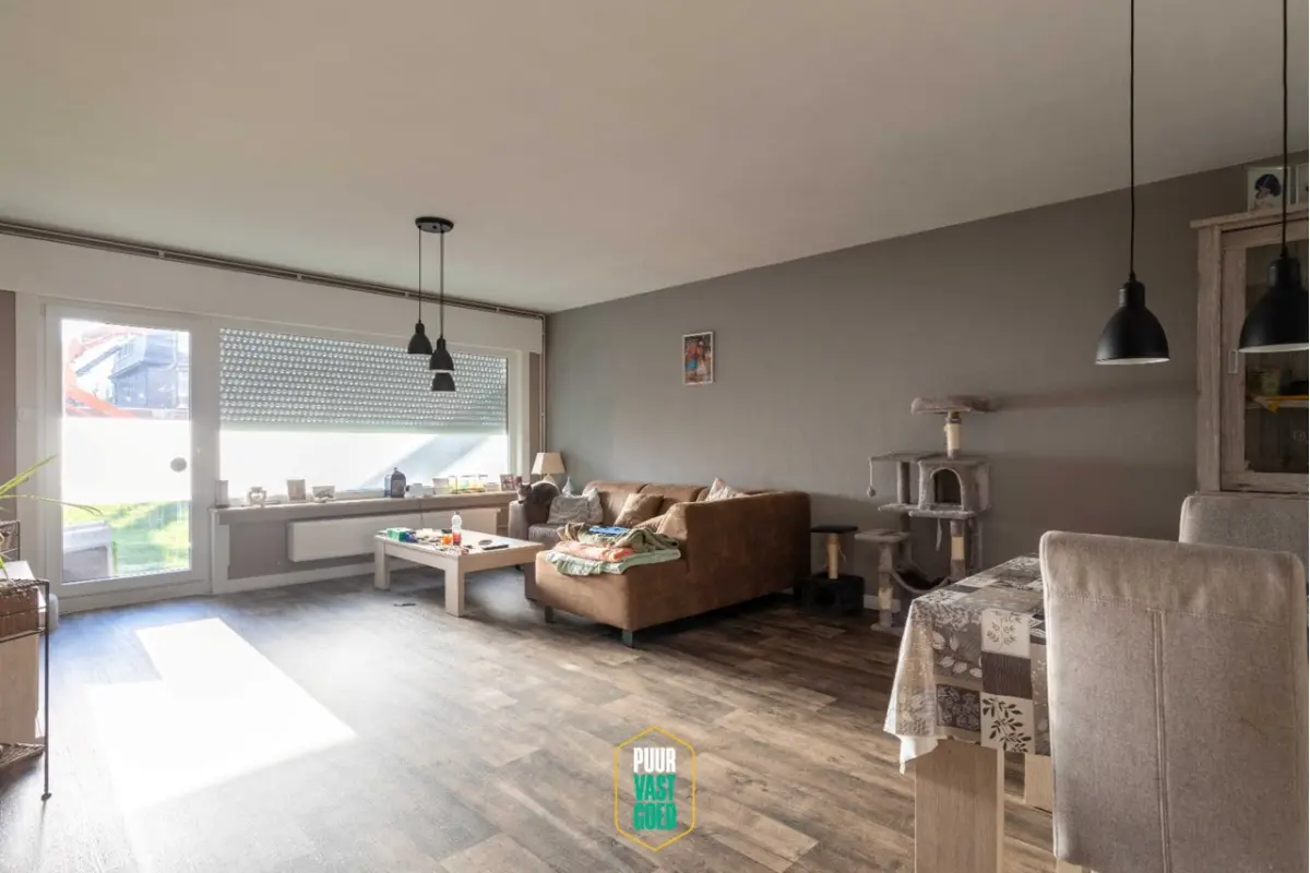 Appartement te  in Sint-Andries 8200 249000.00€ 2 slaapkamers 96.00m² - Zoekertje 792515