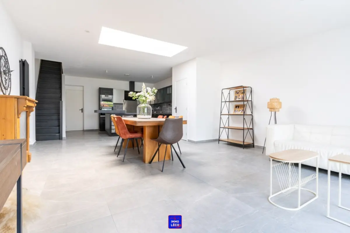 Huis te  koop in Lauwe 8930 279000.00€ 3 slaapkamers 141.00m² - Zoekertje 792513