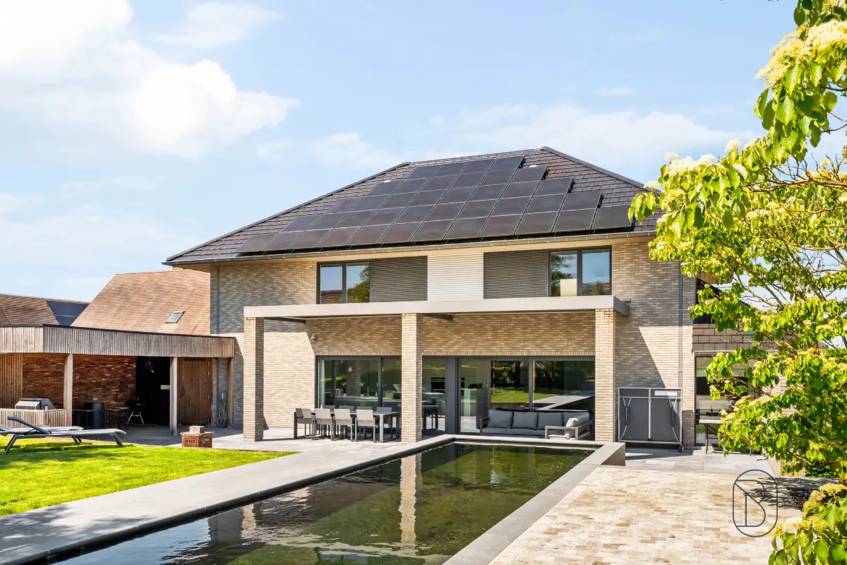 Huis te  koop in Ledegem 8880 849000.00€ 5 slaapkamers 393.00m² - Zoekertje 791819