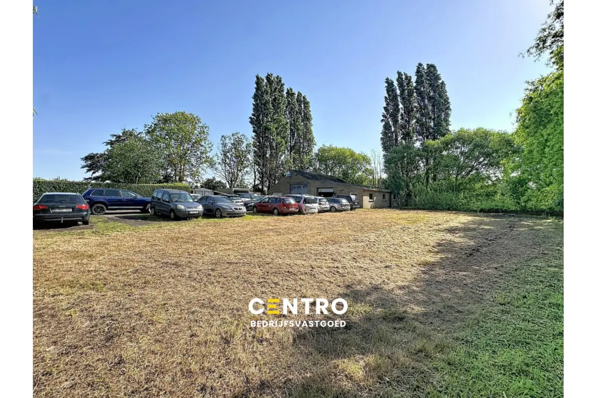 Handelszaak te  koop in Lissewege 8380 499900.00€ 5 slaapkamers 160.00m² - Zoekertje 792492