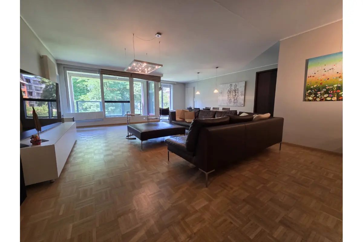 Appartement te  in Kortrijk 8500 575000.00€ 2 slaapkamers 151.00m² - Zoekertje 792734