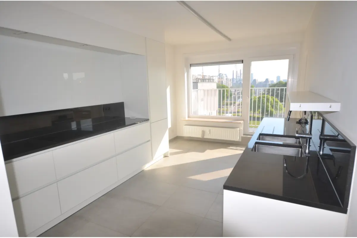 Appartement te  koop in Oostende 8400 435000.00€ 3 slaapkamers 136.00m² - Zoekertje 792739