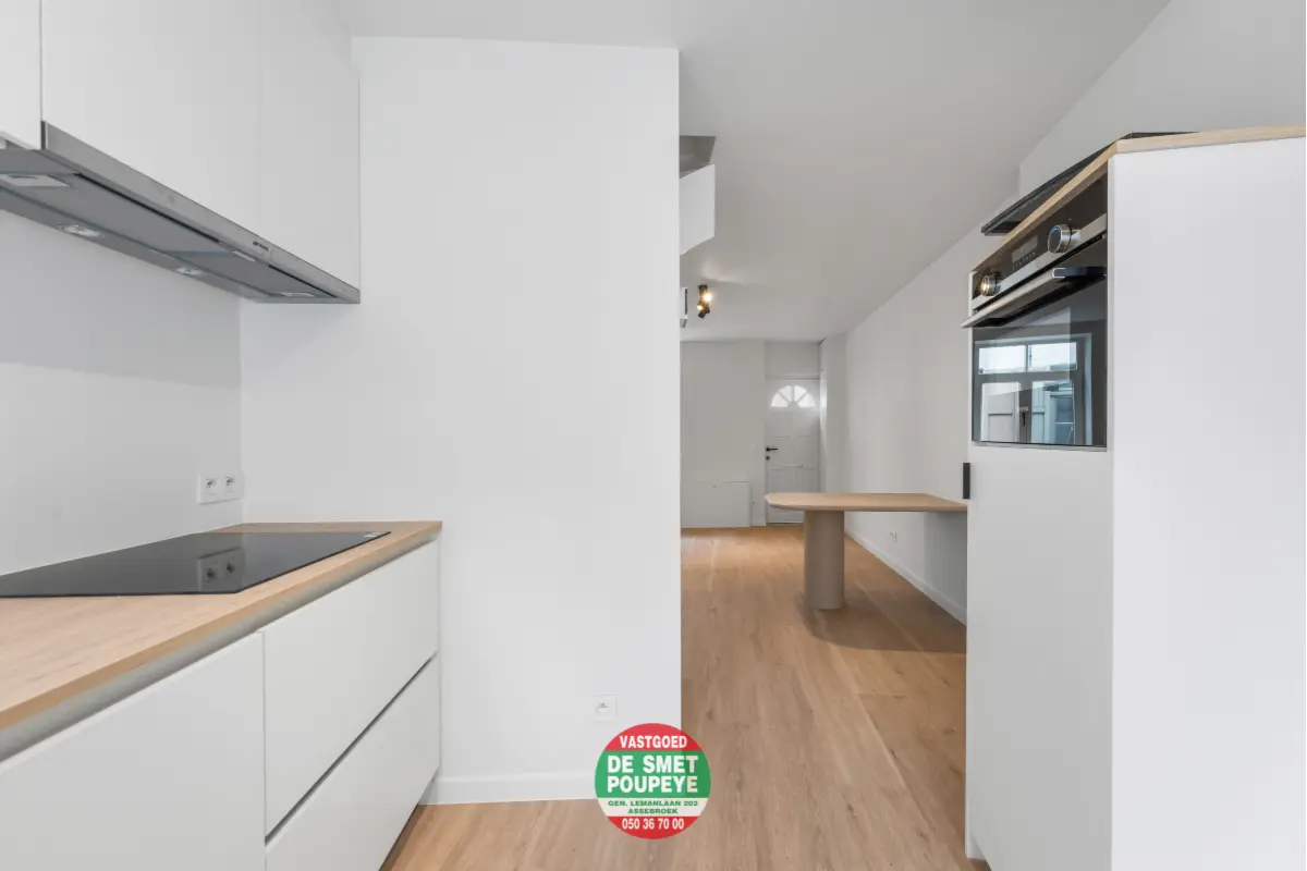 Huis te  koop in Brugge 8000 265000.00€ 1 slaapkamers 75.00m² - Zoekertje 792592