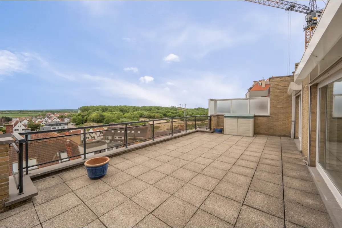 Appartement te  koop in Heist-aan-Zee 8301 1495000.00€ 5 slaapkamers 193.00m² - Zoekertje 794424