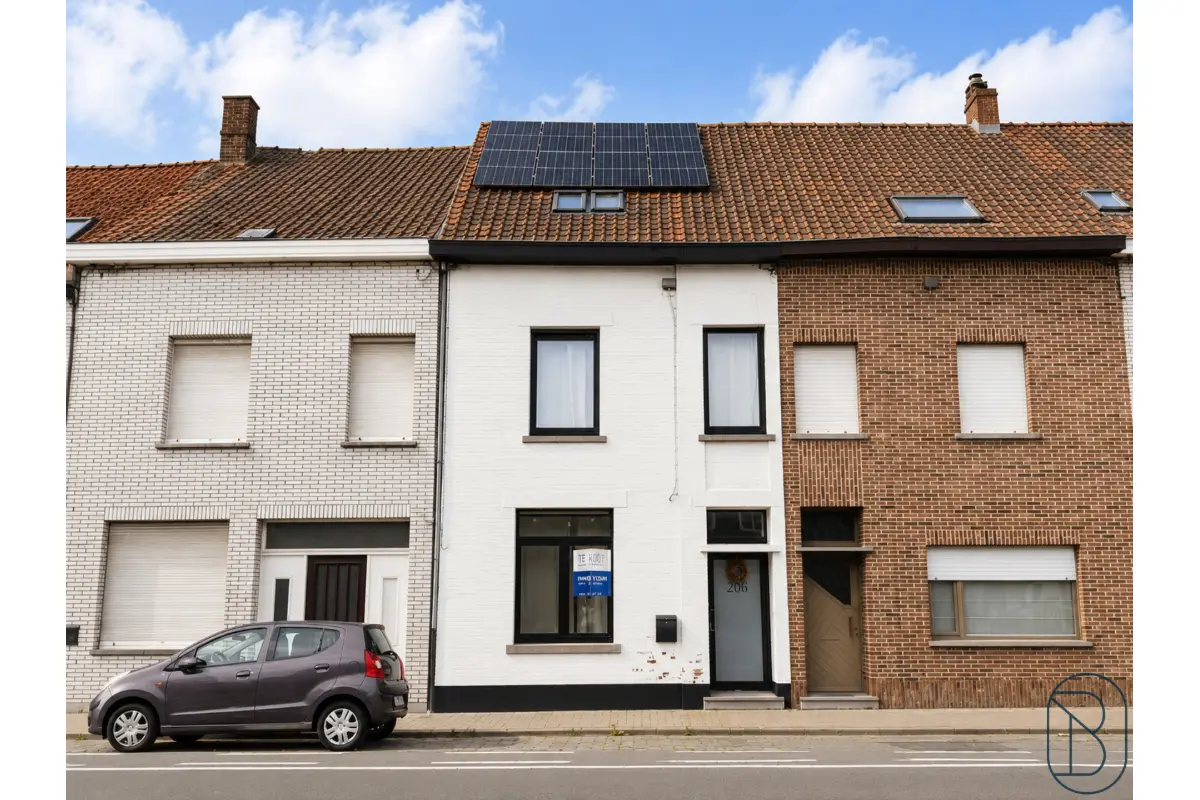 Huis te  koop in Wevelgem 8560 385000.00€ 3 slaapkamers 197.00m² - Zoekertje 793588