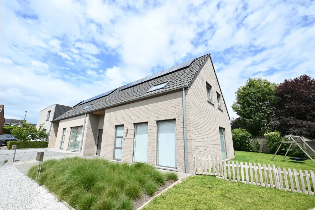 Huis te  in Koolskamp 8851 425000.00€ 4 slaapkamers m² - Zoekertje 794264