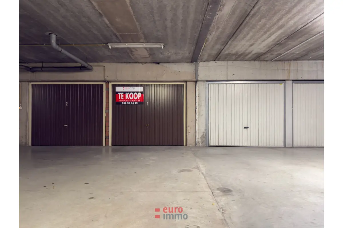 Parking & garage te  koop in Nieuwpoort 8620 80000.00€  slaapkamers m² - Zoekertje 796247