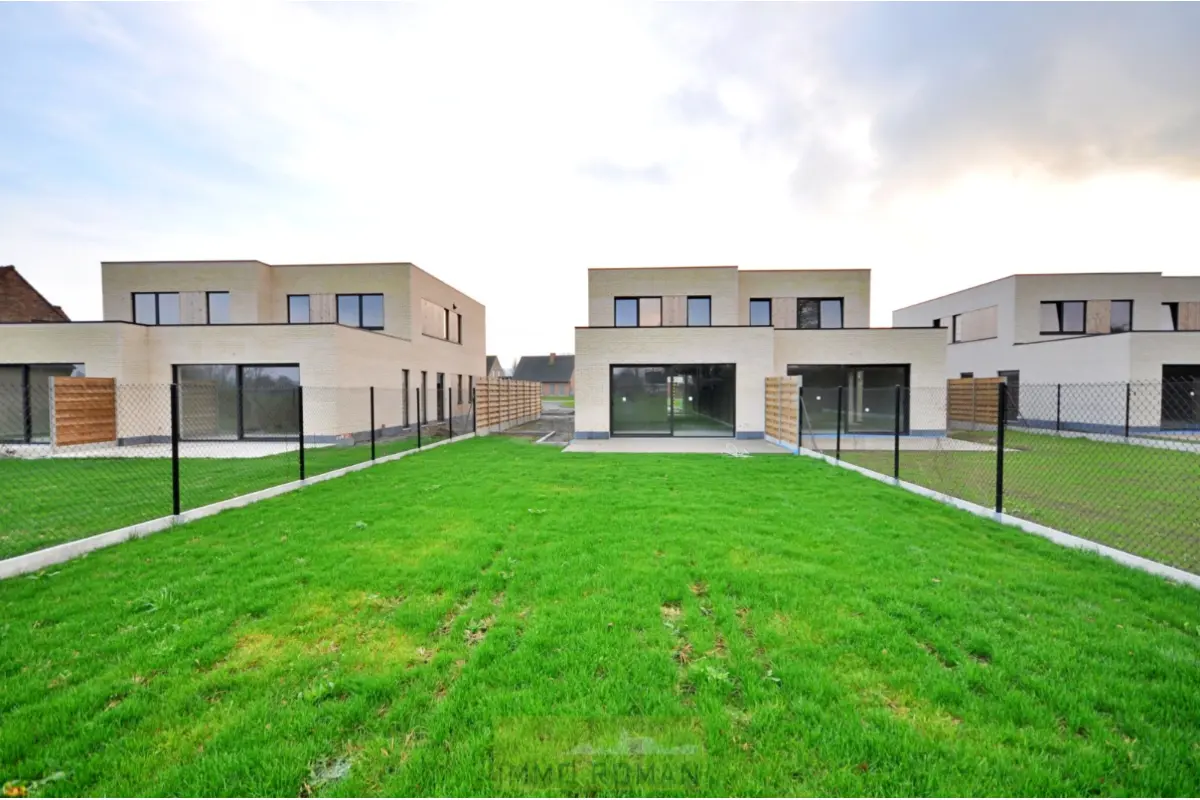Appartementsgebouw te  koop in Avelgem 8580 415000.00€ 3 slaapkamers 180.00m² - Zoekertje 796522