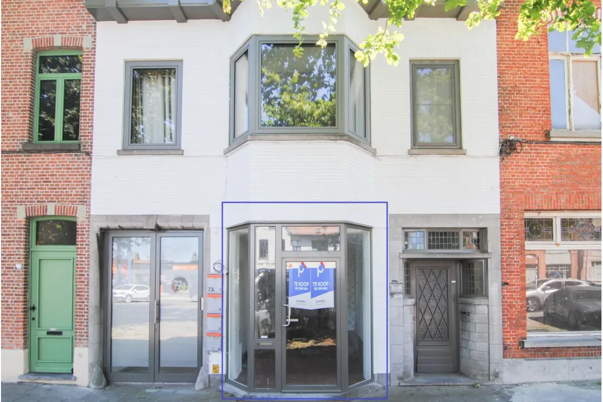 Handelszaak te  koop in Assebroek 8310 145000.00€  slaapkamers m² - Zoekertje 797067