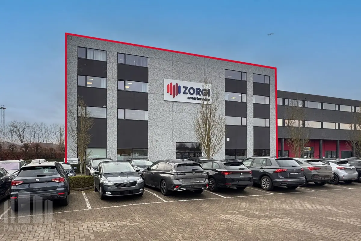 Handelszaak te  huur in Oostkamp 8020 10688.00€  slaapkamers 1350.00m² - Zoekertje 797951