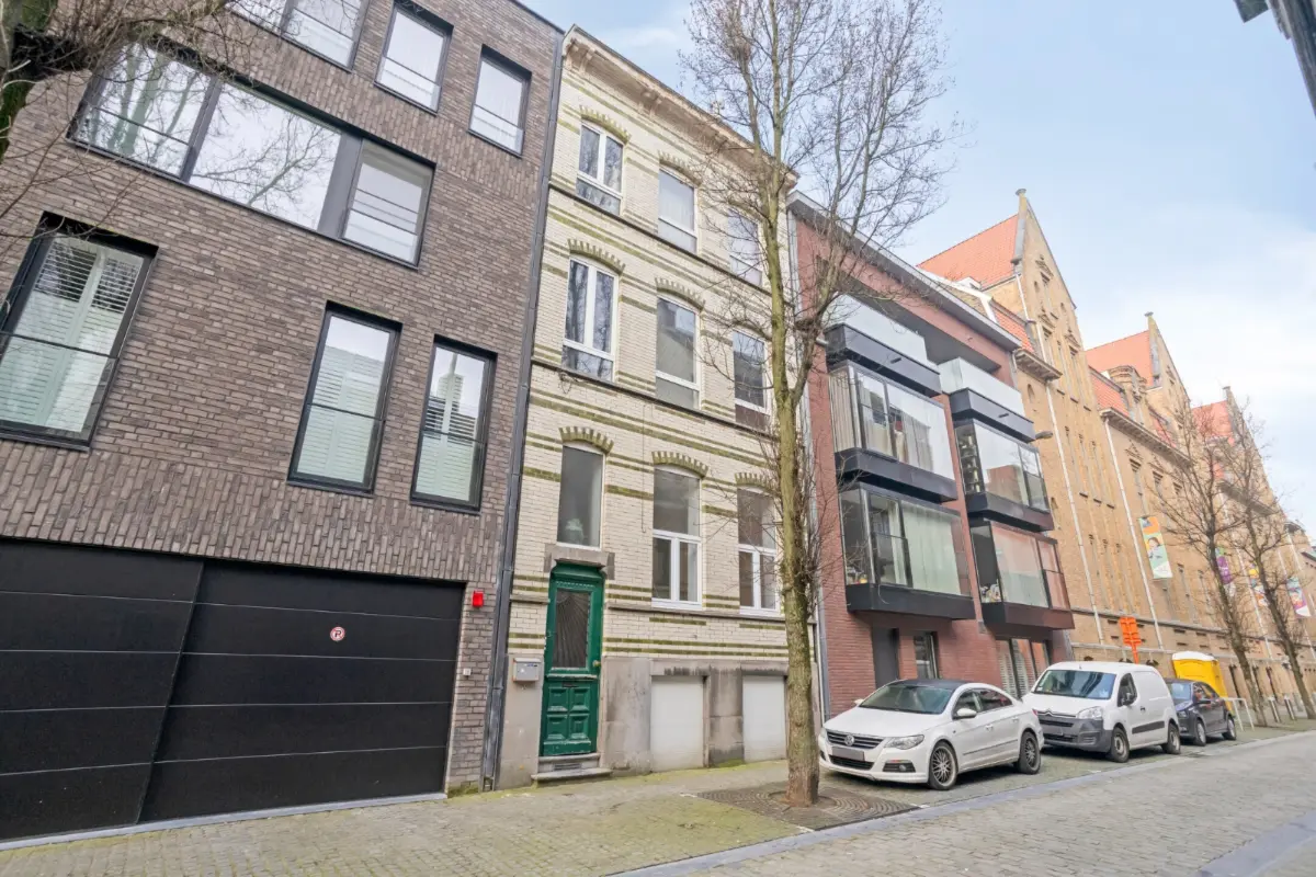 Appartementsgebouw te  koop in Oostende 8400 294000.00€ 4 slaapkamers 166.00m² - Zoekertje 798163