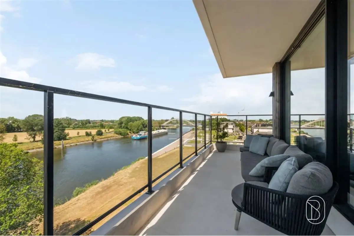 Penthouse te  koop in Sint-Eloois-Vijve 8793 0.00€ 2 slaapkamers 85.00m² - Zoekertje 798482