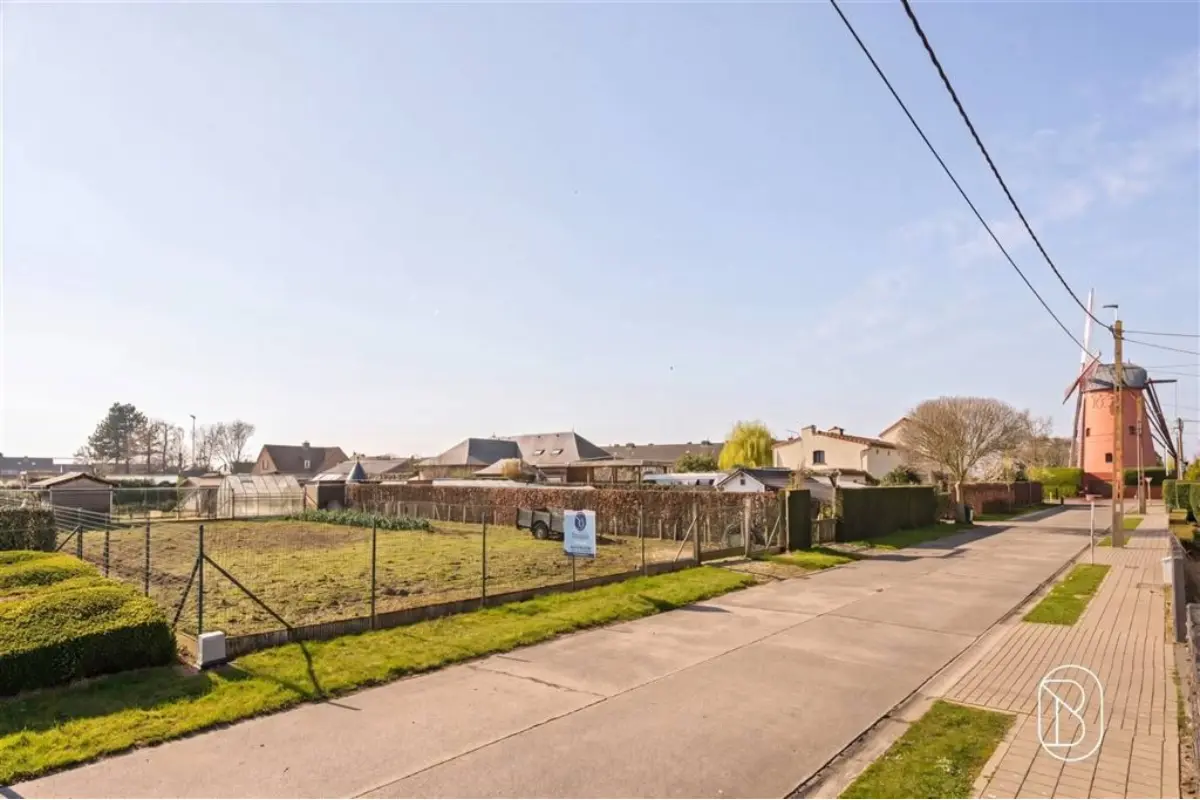 Bouwgrond te  koop in Outrijve 8582 199000.00€  slaapkamers m² - Zoekertje 798475
